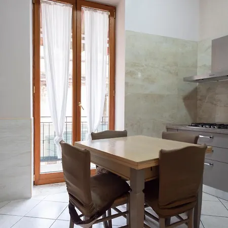 Apartment Spaccanapoli Neapel