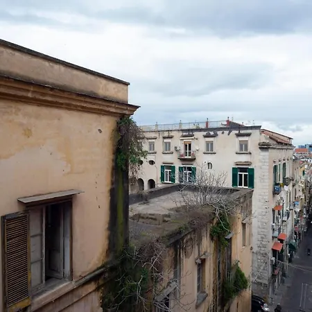 Spaccanapoli Apartment