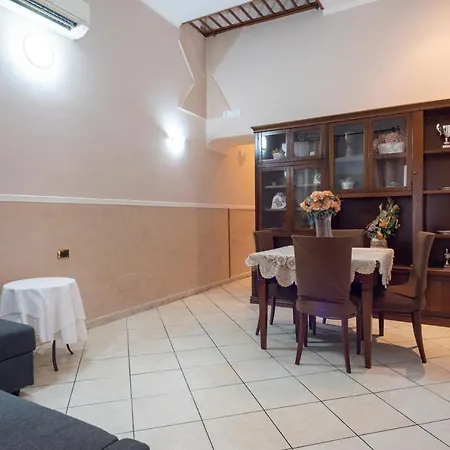 Spaccanapoli Apartamento Nápoles