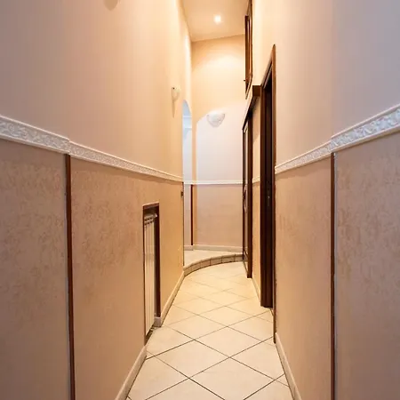 Spaccanapoli 那不勒斯